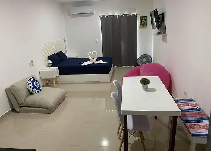 Alux Hotel