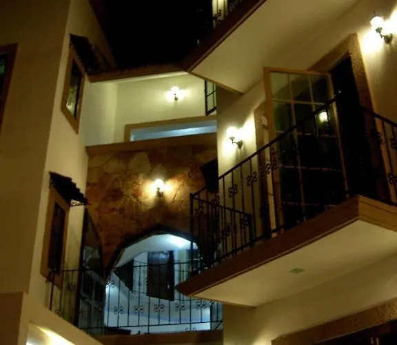 Hotel Alux