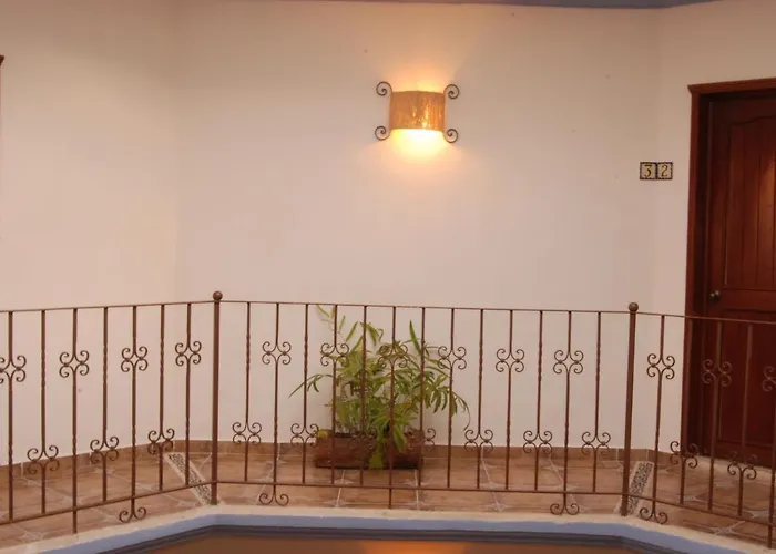 Hotel Alux